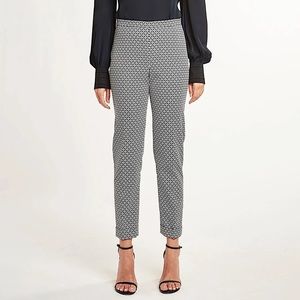 Elie Tahari Black and White Patterned Pants